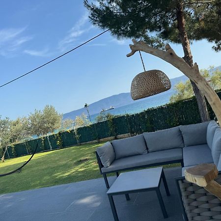 Zoza Luxury Villa Isthmia By The Sea With Private Pool Kalamáki Εξωτερικό φωτογραφία